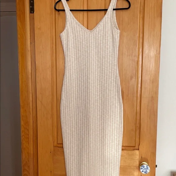 M. Flattering Ribbed Knit Dress - Picture 1 of 4